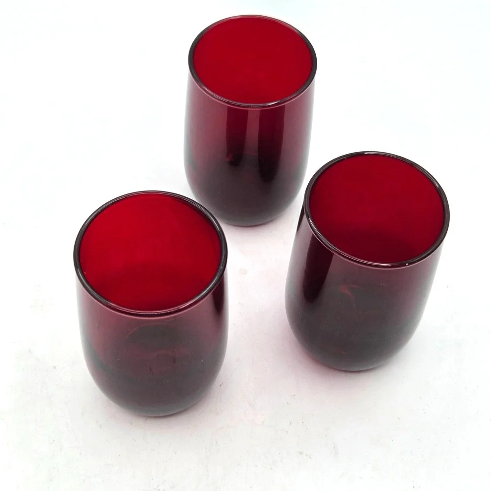 Total of 3  Royal Ruby Red‎ 3